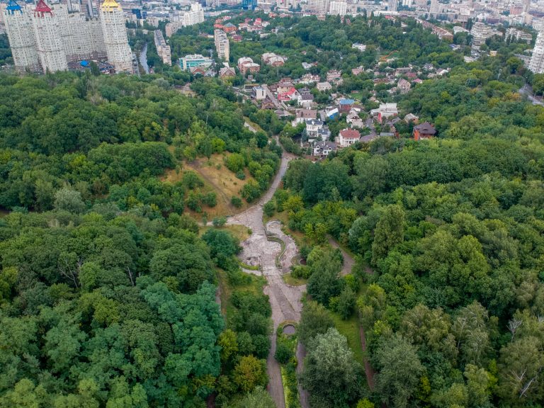 Забудова Солом’янського парку: суд скасував рішення про оренду ділянки