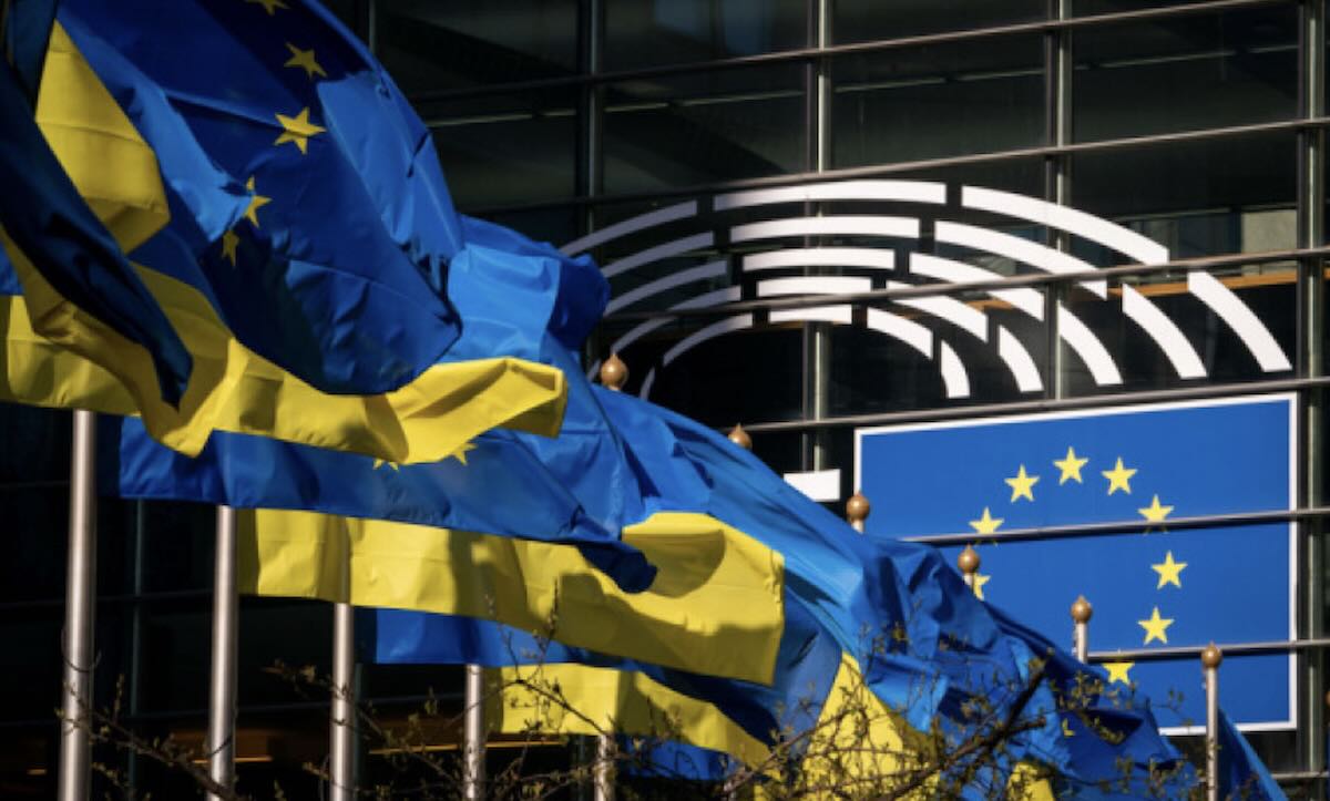 Європарламент ухвалює жорстку резолюцію щодо умов миру для України
